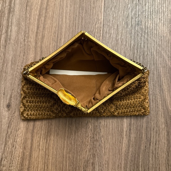 Vintage 1940s brown knit Gold Chain Clutch - Picture 5 of 5